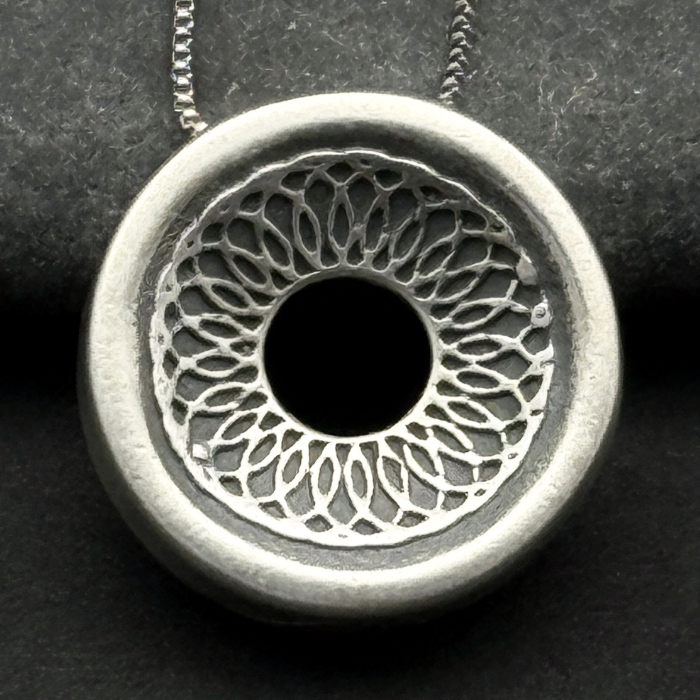 Current Clarity Pendant, 16mm
