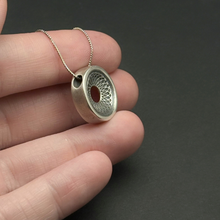 Current Clarity Pendant, 16mm