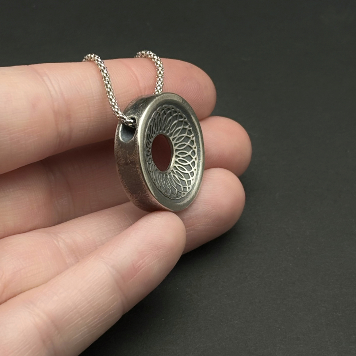 Current Clarity Pendant, 24mm