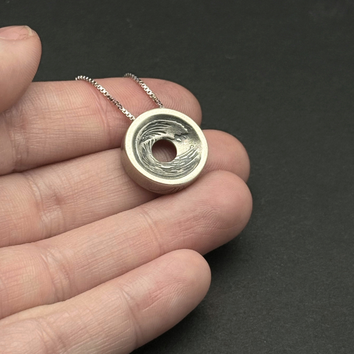 Endless Ocean Pendant, 16mm