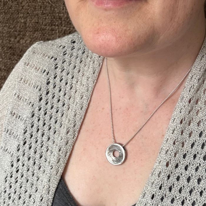 Endless Ocean Pendant, 24mm