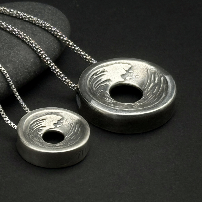 Endless Ocean Pendant, 24mm