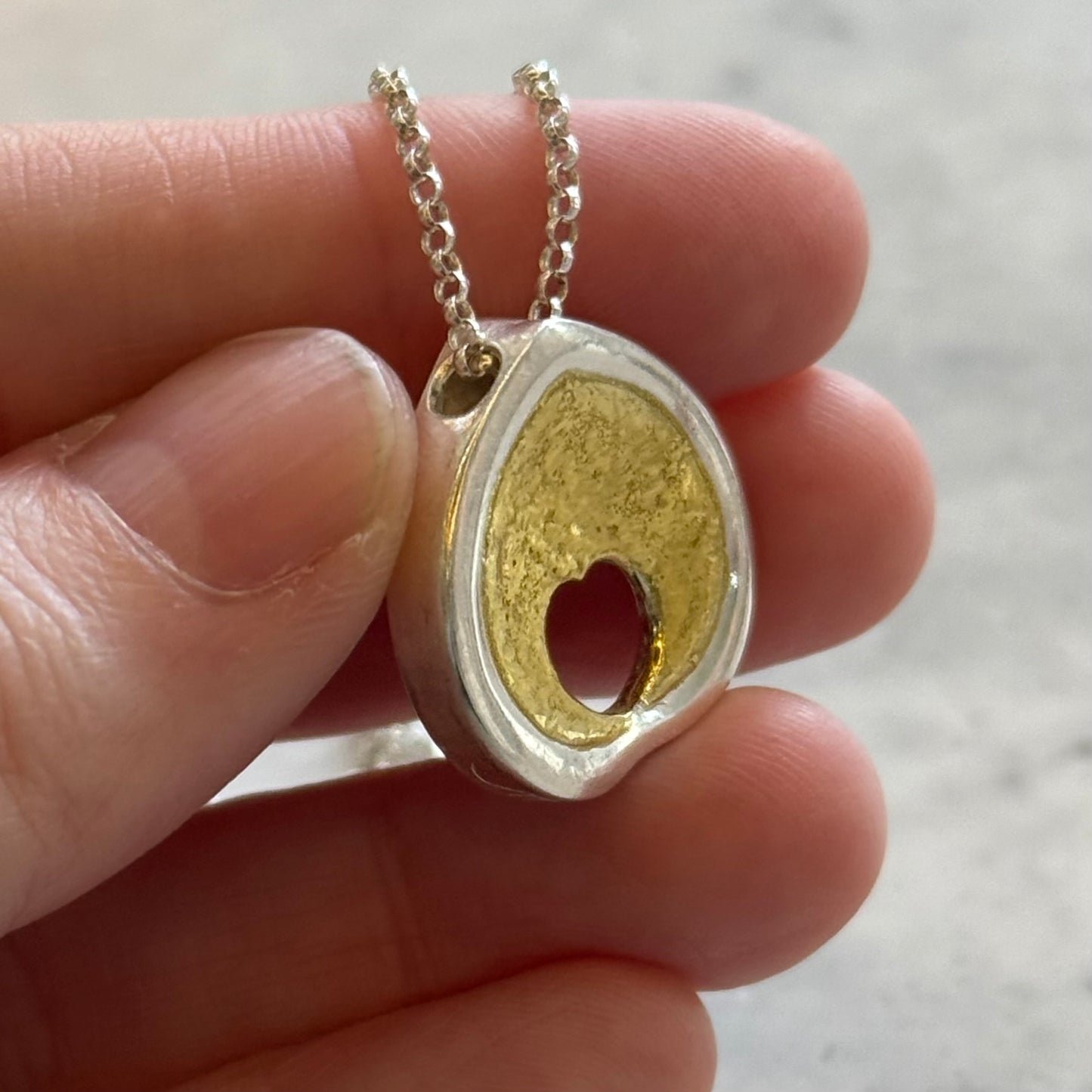 Oneness Centering Pendant 20mm