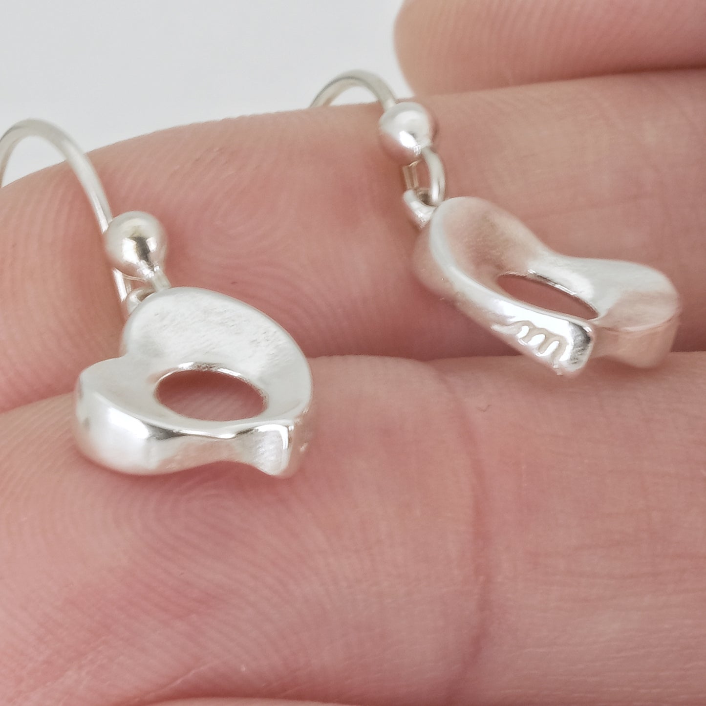 P&S Earrings, Heart, Sterling 10mm