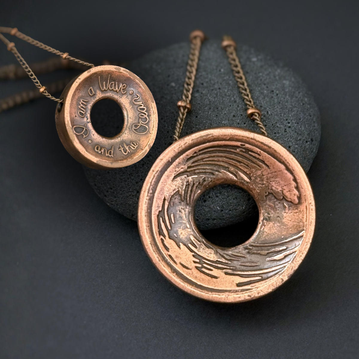 Endless Ocean Pendant, 28mm, Copper