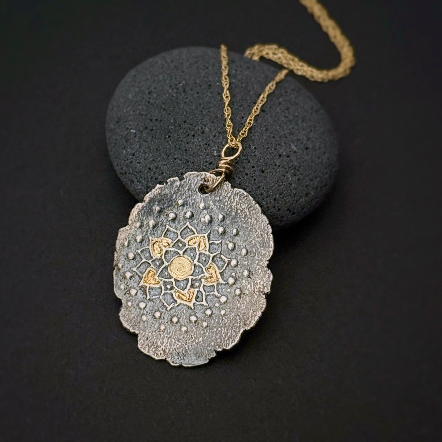 Crown Chakra, 25mm, FS/22k, 18" 14k Gold Filled Chain (#33)