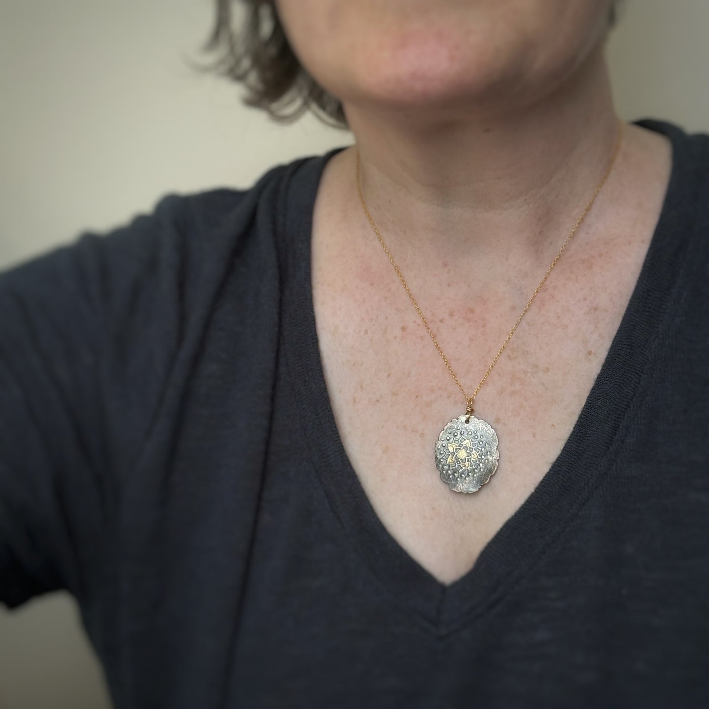 Crown Chakra, 25mm, FS/22k, 18" 14k Gold Filled Chain (#33)