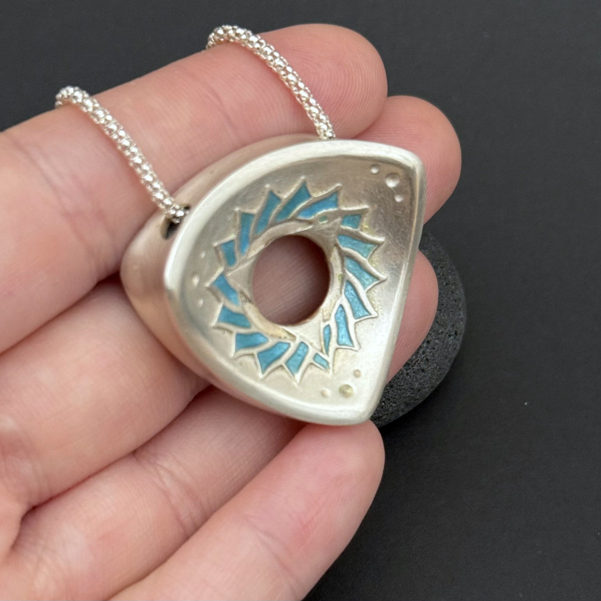 Down Triangle Throat Chakra, 30mm, FS w/Enamel