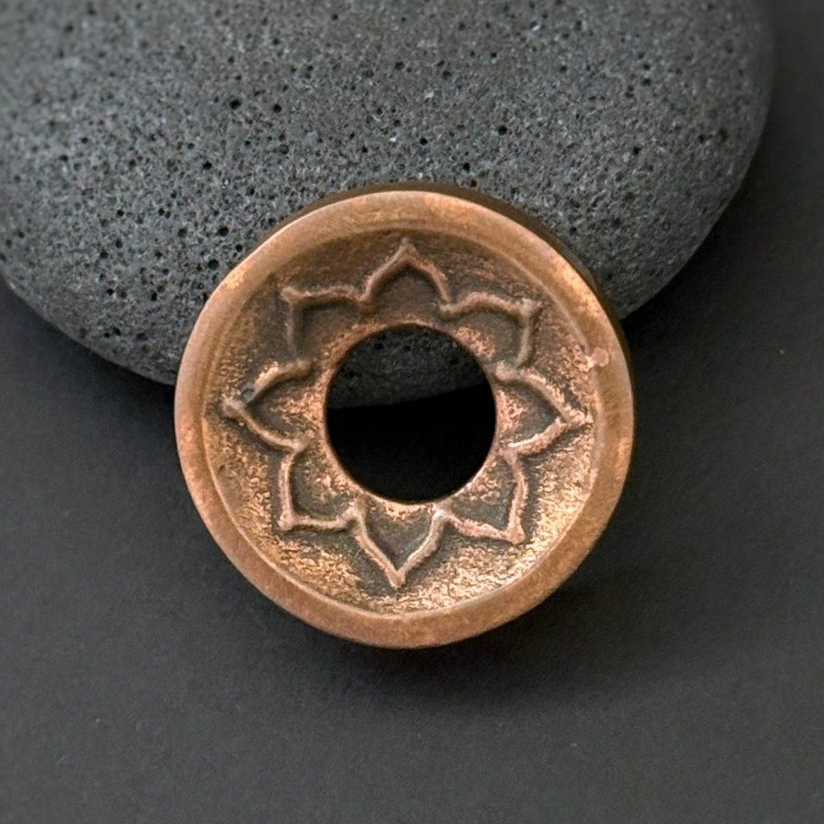 8 Petal Lotus Pendant, 20mm, Copper