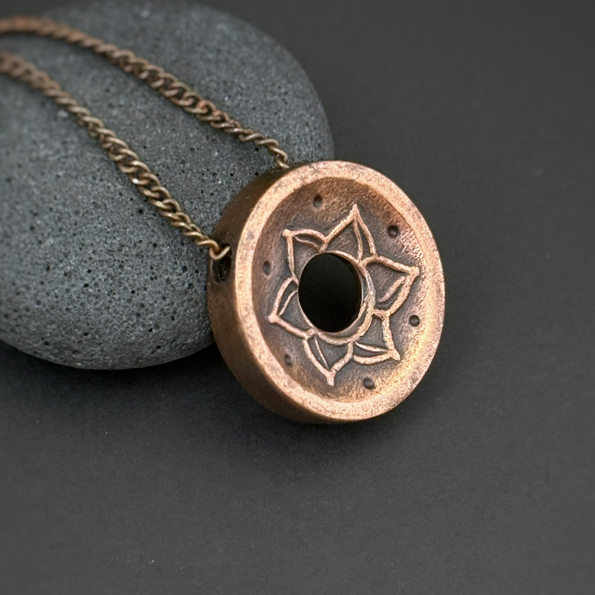 Sacral Chakra Pendant, 23mm, Copper