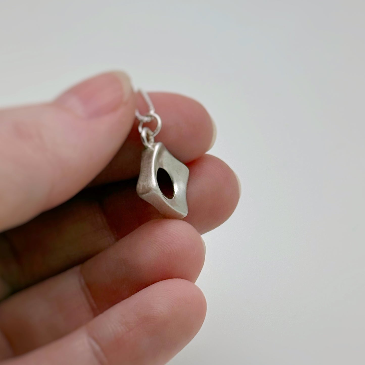 Pure & Simple, The Diamond, Sterling 14mm